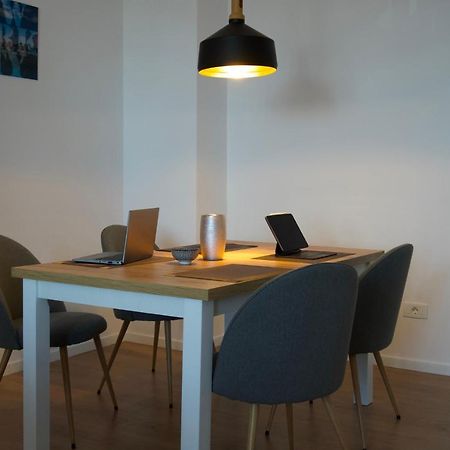 Chronos Apartment - Modern And Stylish 蒂米什瓦拉 外观 照片