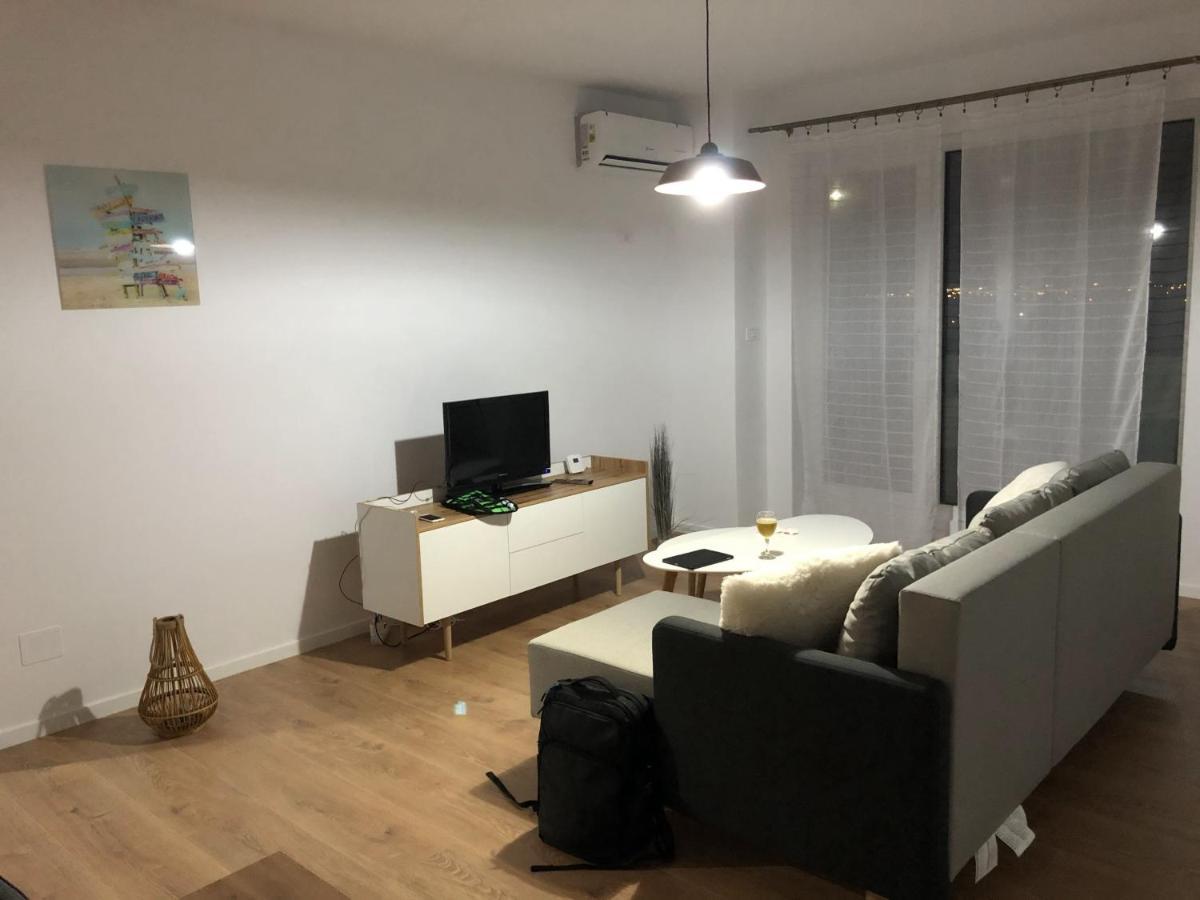 Chronos Apartment - Modern And Stylish 蒂米什瓦拉 外观 照片